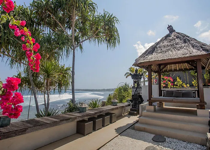 Bella Vista On Nusa Ceningan Villa